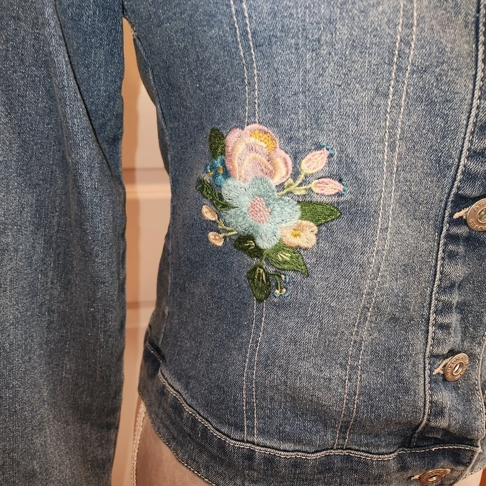 Arizona Jean Co Girls Wild Child Denim Jacket Size XL/16 Embroidery Front & Back